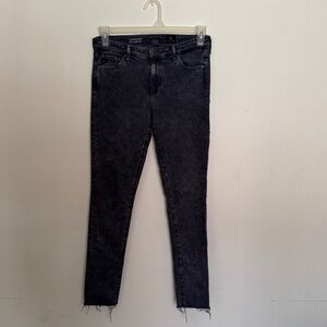 AG Adriano Goldschmied The Middi Ankle mid rise Legging ankle Jeans Size 28R